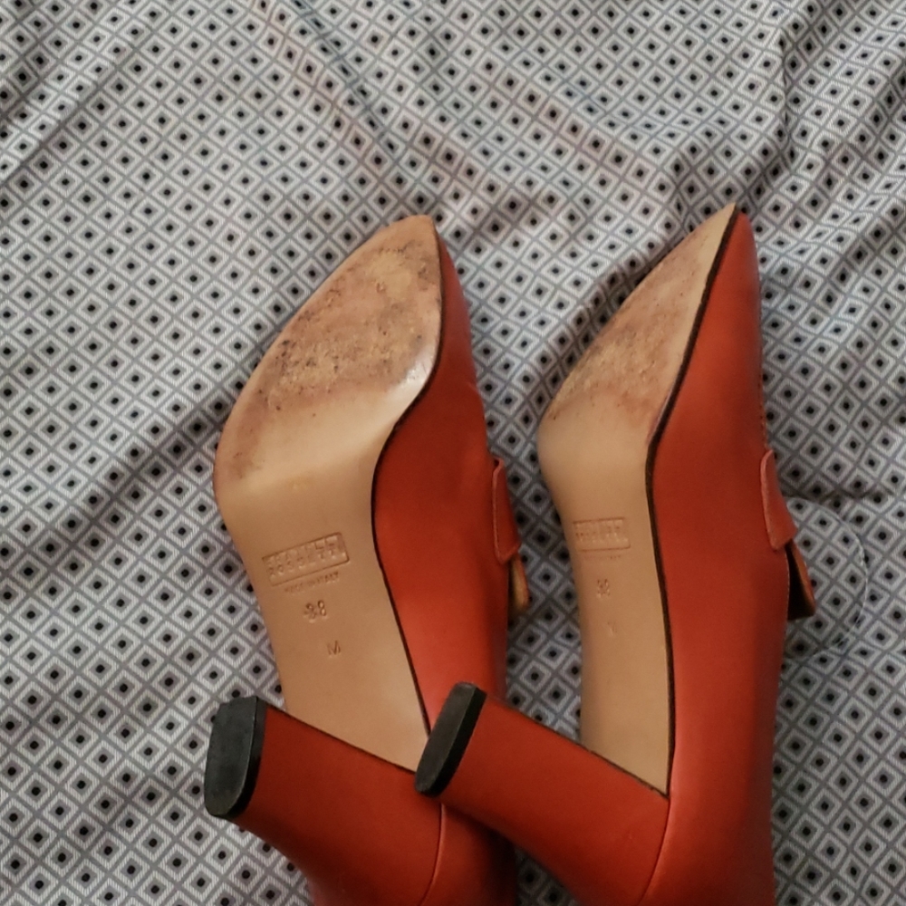 Shoes - Picture 4 of 4